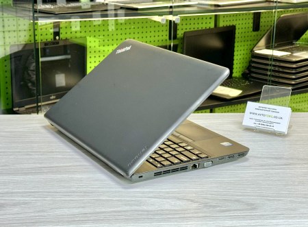 Lenovo Thinkpad E560 4